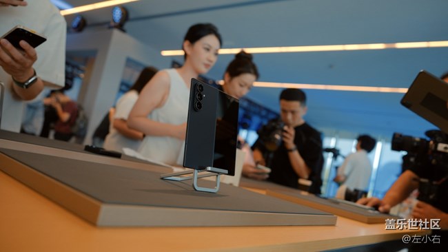 三星 Galaxy Z 系列線下體驗(yàn)會(huì)打卡 | 杭州良渚大屋頂 三星 Galaxy Z 系列線下體驗(yàn)會(huì)打卡 | 杭州良渚大屋頂