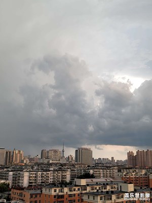 【遠(yuǎn)與近】+?旅行日記