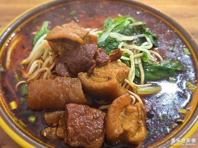 【遠(yuǎn)與近】+?日常攝影