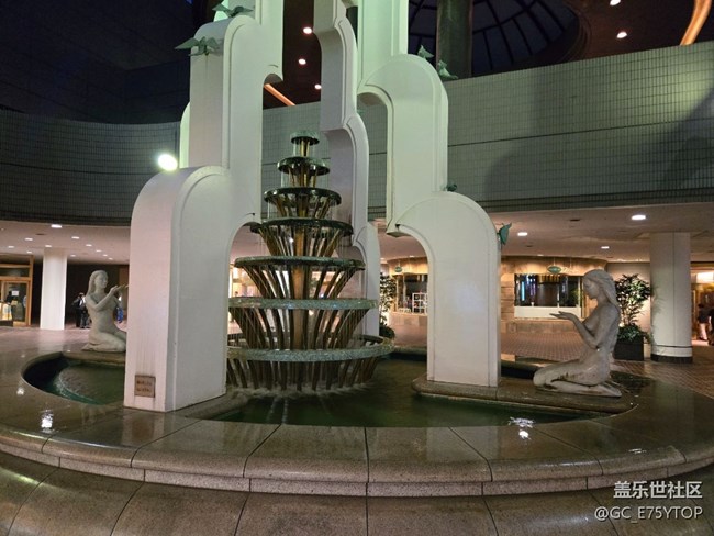 【折疊萬象】設(shè)計(jì)中的折疊