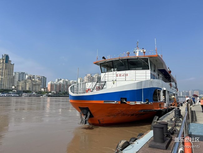 【畢業(yè)之旅】參觀紀念館