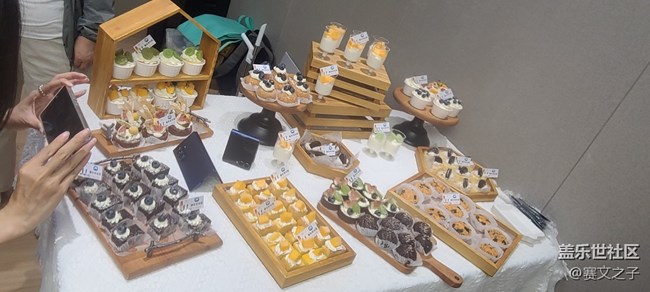 【纖薄新篇章】第七代折疊屏門店品鑒會(huì)