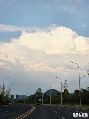 【 尋找靈感】+ 藍(lán)天白云?