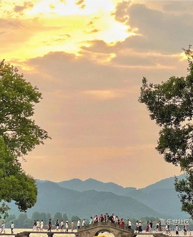 【光影之約】游西湖