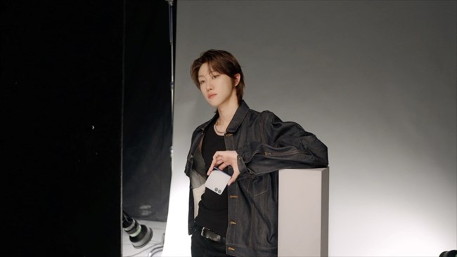 來到了三星手機品牌大使徐明浩的拍攝現(xiàn)場