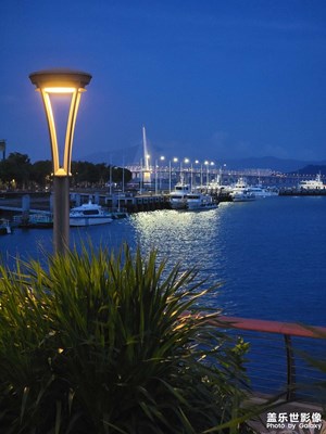 【拍有心動(dòng)】海邊藍(lán)調(diào)時(shí)刻