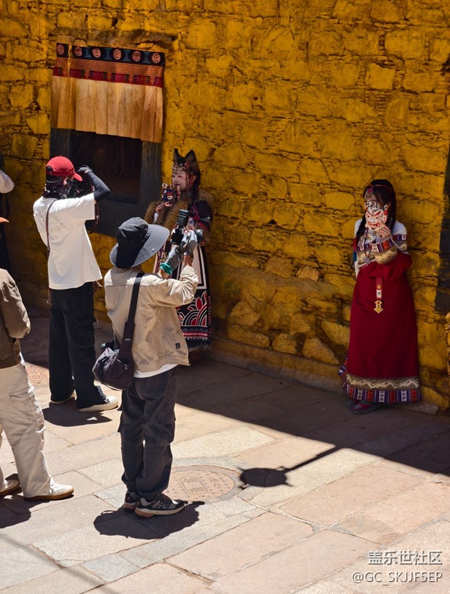 【浮光之間】生活拼圖里的詩意