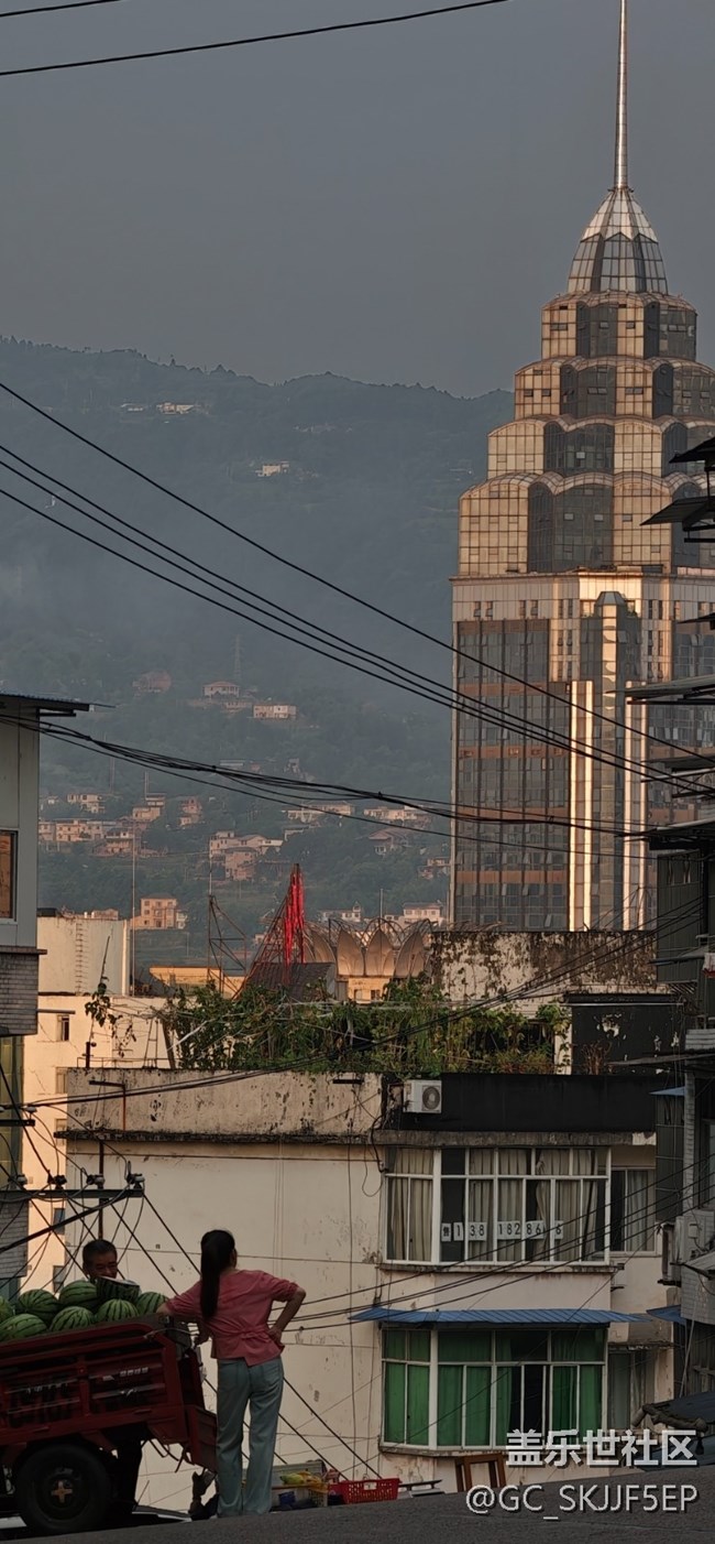 【浮光之間】生活拼圖里的詩意