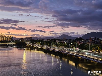 【拍有心動(dòng)】霞光萬道