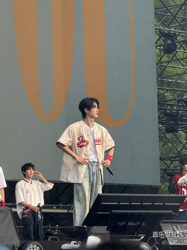 【浮光之間】舞臺之間