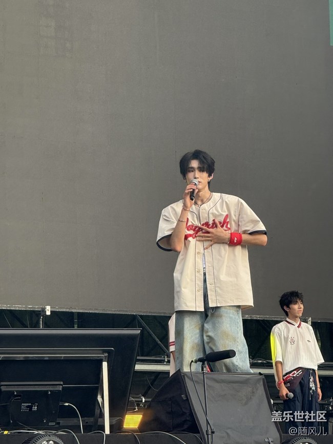 【浮光之間】舞臺之間