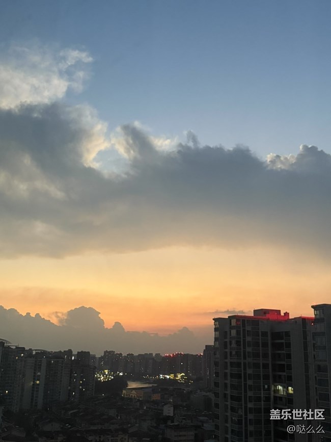 【浮光之間】+日落尤為浪漫