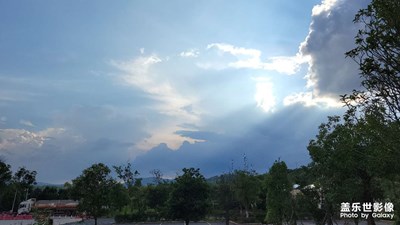 【抬起頭的視界】+美麗天空