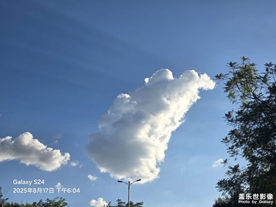 【抬起頭的視界】+天空和奇形怪狀的云