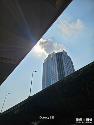 【抬起頭的視界】高架路燈