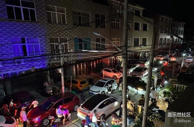 【鵬城暑色】樓上看戲