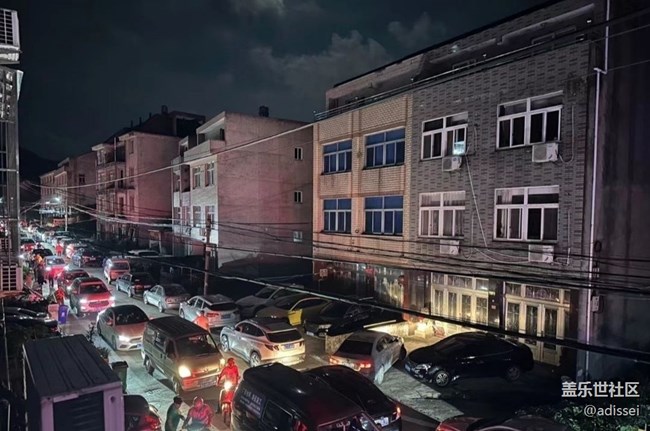 【鵬城暑色】樓上看戲