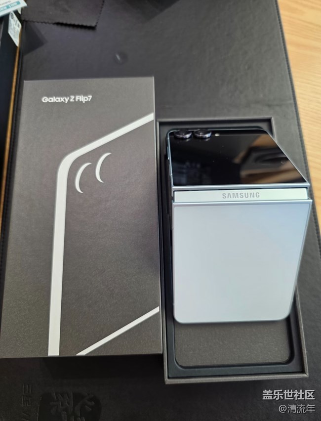 【Galaxy Z 系列新品7遇記】專屬色