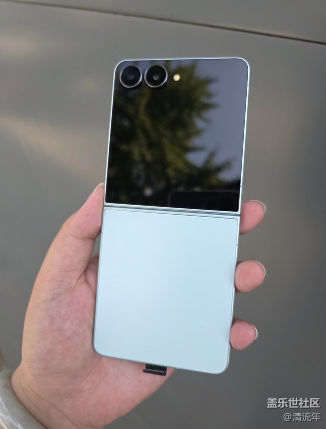 【Galaxy Z 系列新品7遇記】專屬色