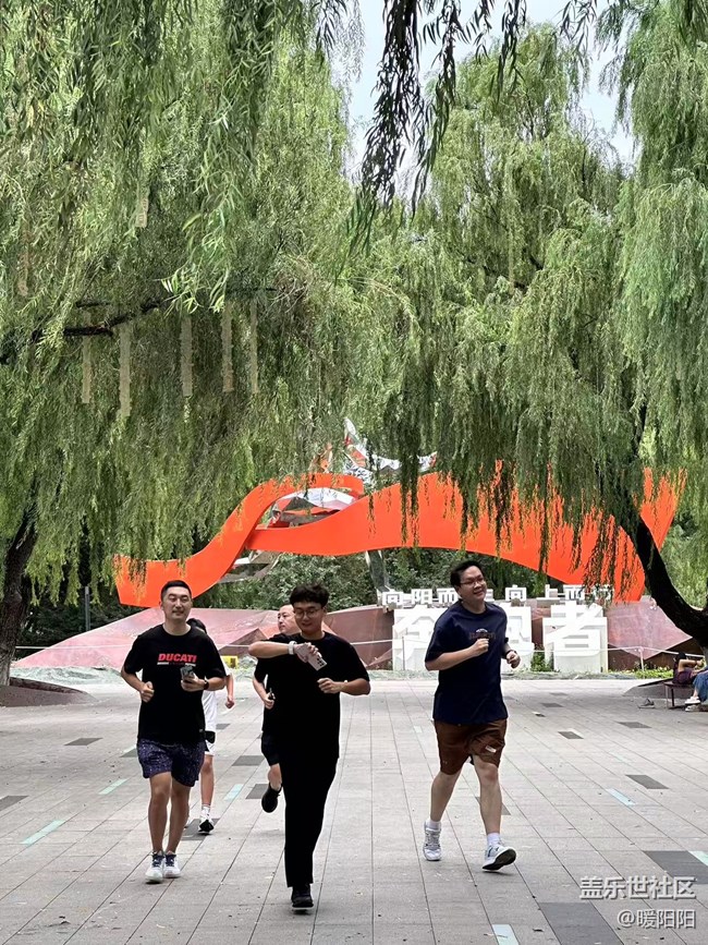 【回顧貼】三星Galaxy Watch 8｜智慧隨行，健康無憂