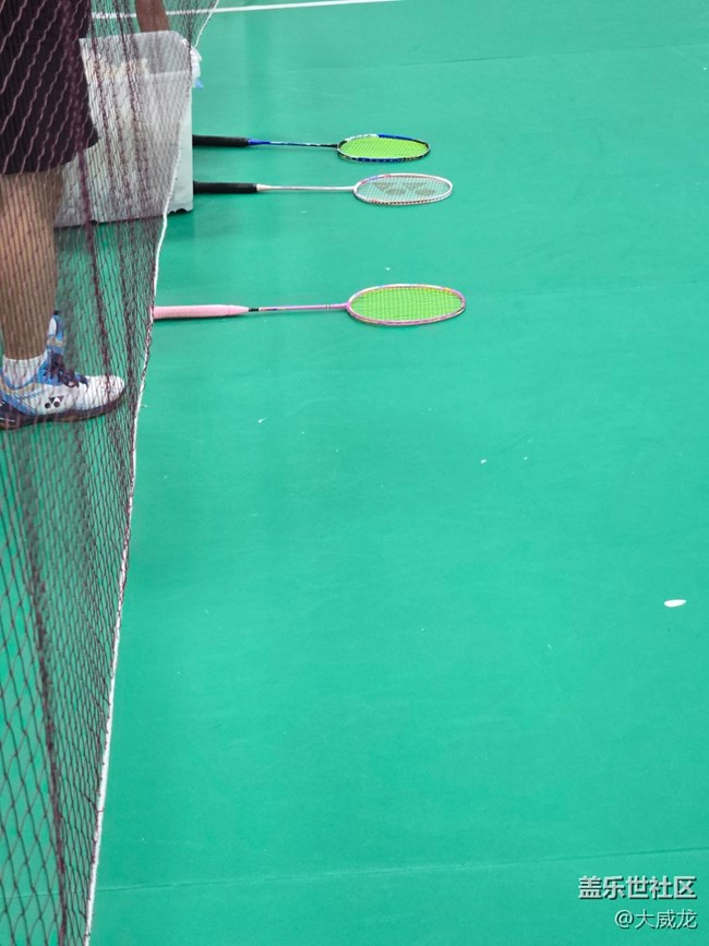 【星羽所愿】帶女朋友學習羽毛球發(fā)球