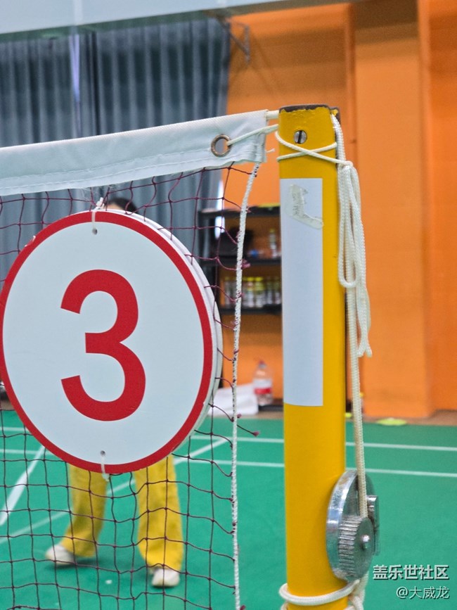 【星羽所愿】帶女朋友學習羽毛球發(fā)球