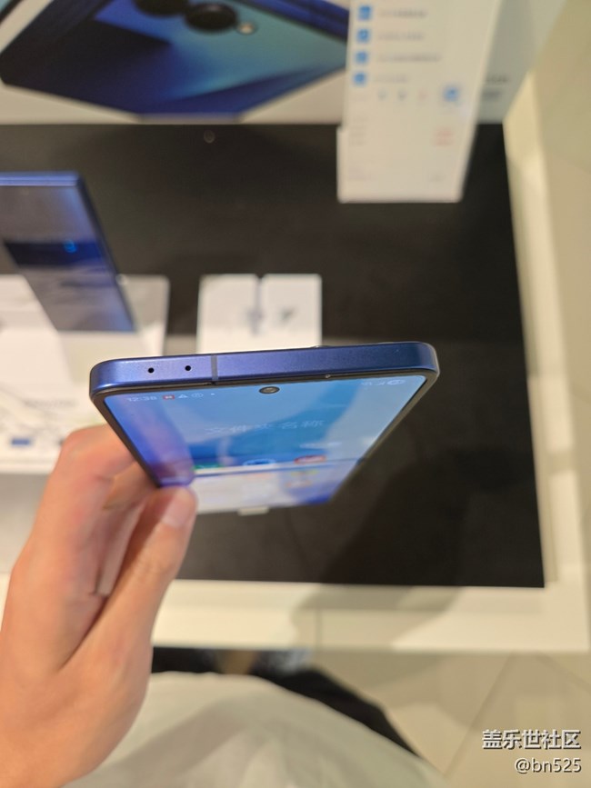 【超級旗艦】小屏折疊Flip7