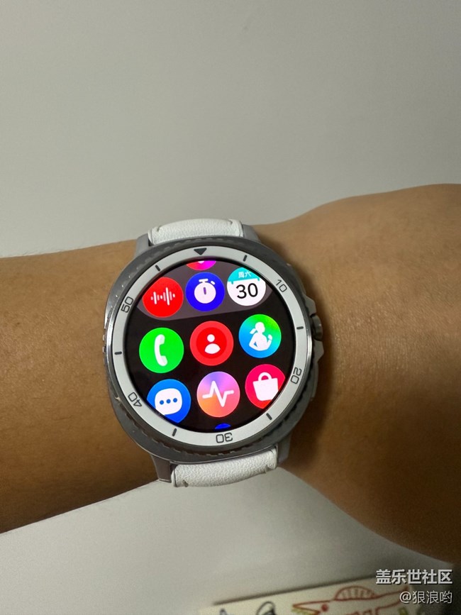 三星Galaxy Watch8 Classic