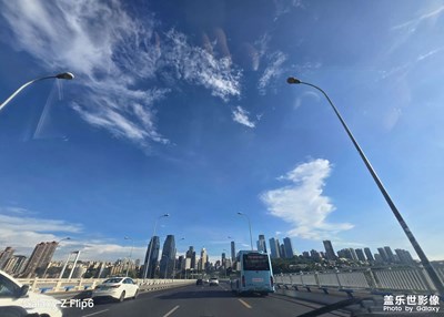【透過鏡頭感受世界】藍天白云