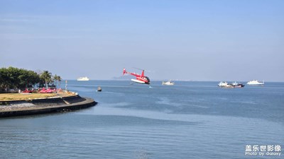 【透過(guò)鏡頭感受世界】直升機(jī)