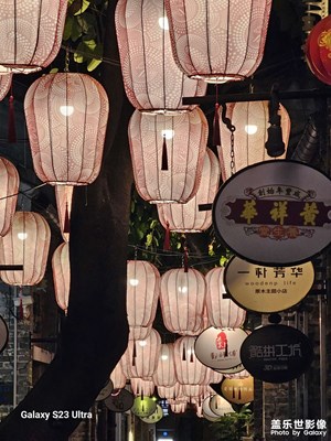 古色古香的街道夜景