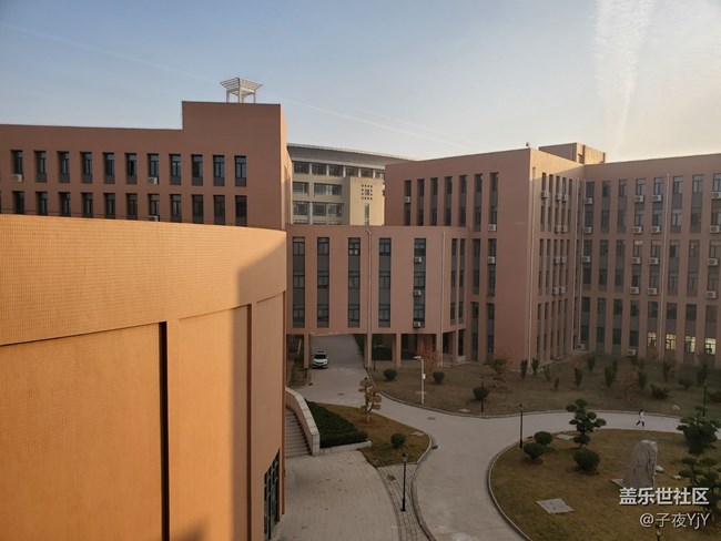 【云端綺夢錄】云中的校園