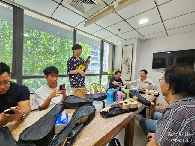 【十周年慶生會】蓋樂世社區(qū)十周年慶?；顒?amp;DIY尤克里里