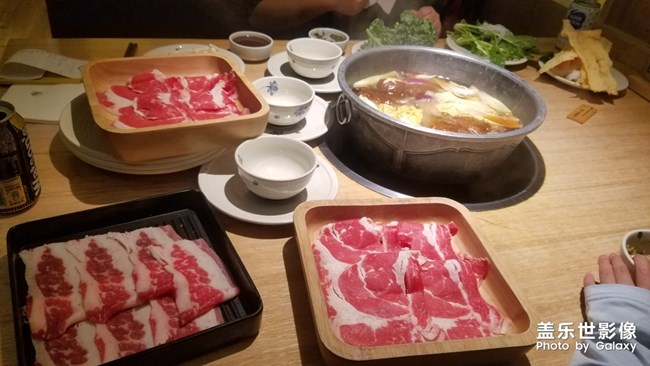 牛肉火鍋