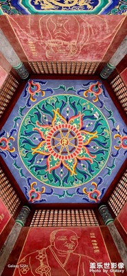 星耀新年，兔你快心，邀你快樂(lè)！