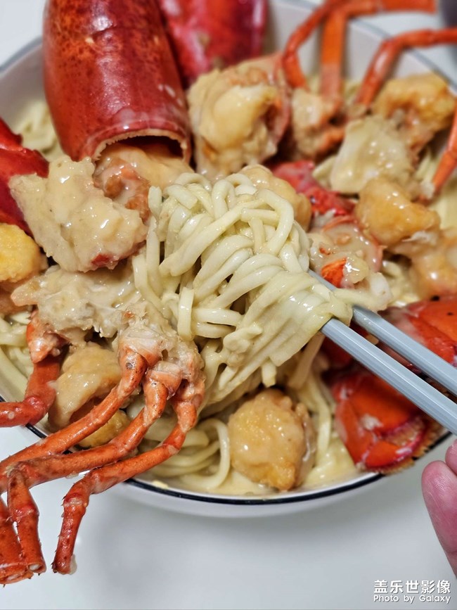 美食永遠(yuǎn)可以治愈人心