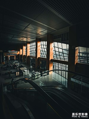 【我眼前的世界】＋車站魅影