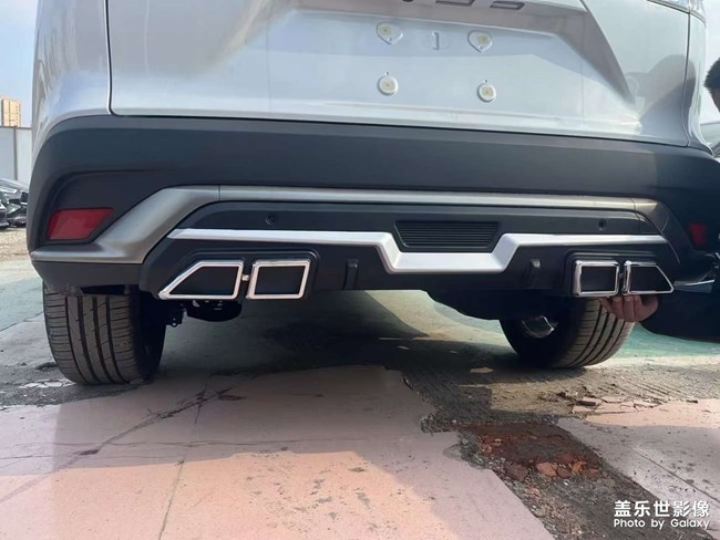 豐田鋒蘭達(dá)前后杠