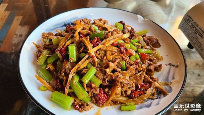 手機里的美食照