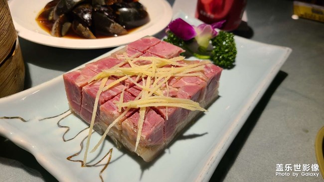 手機(jī)里的美食照