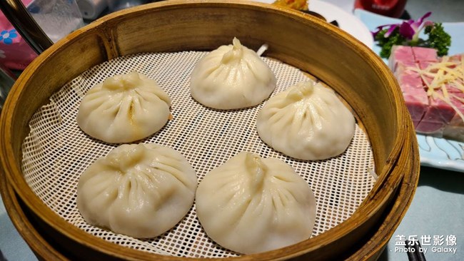 手機(jī)里的美食照