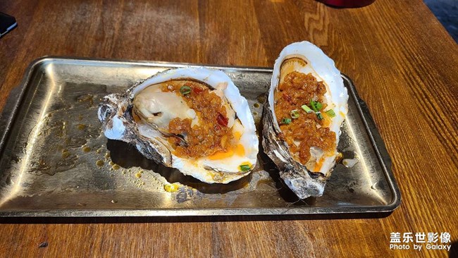 手機(jī)里的美食照