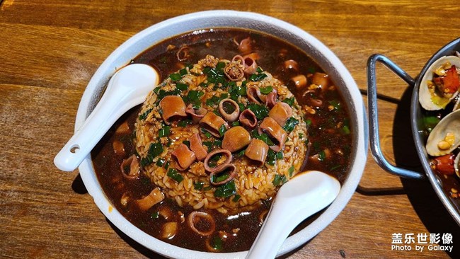 手機(jī)里的美食照