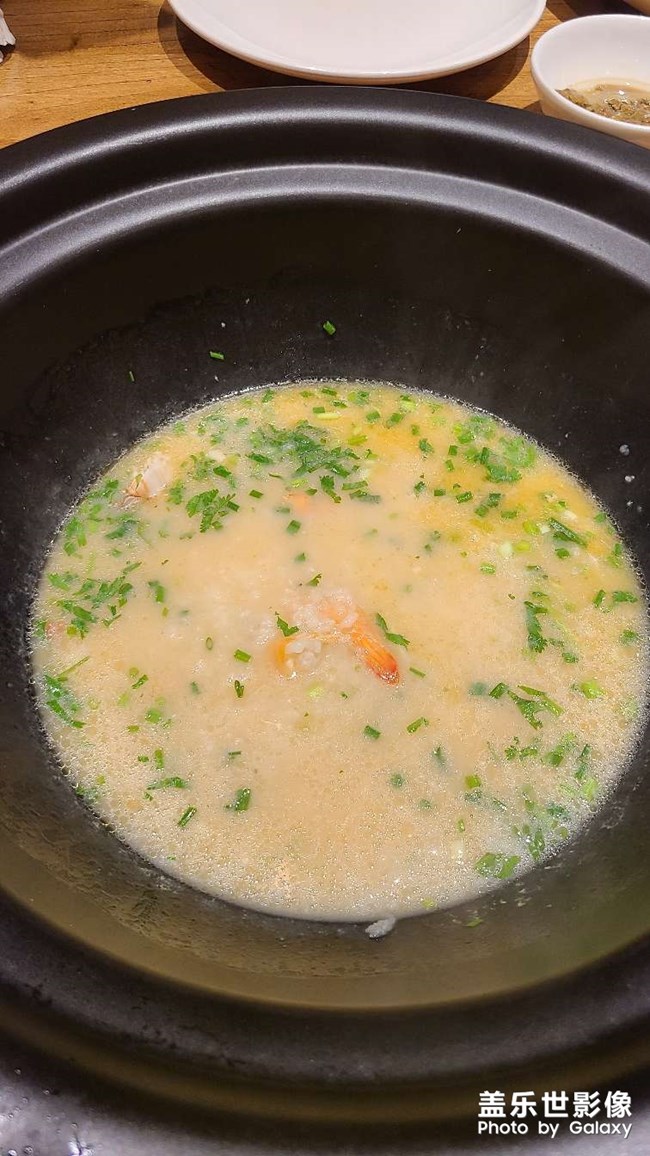 手機(jī)里的美食照