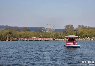 【拍有創(chuàng)意】泛舟在春日公園