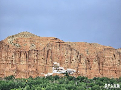 【鏡頭里的六月】+坐車火車看風(fēng)景