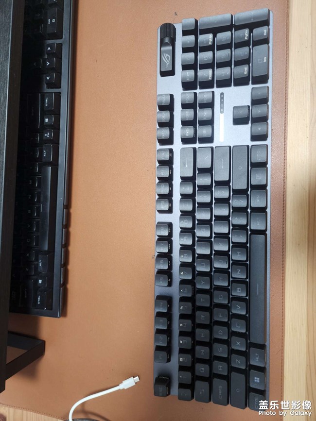 來一把敗家之眼的鍵盤