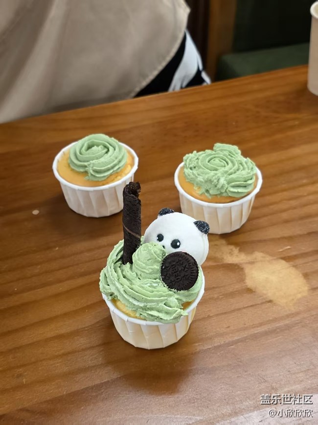 十周年慶?；顒?dòng)