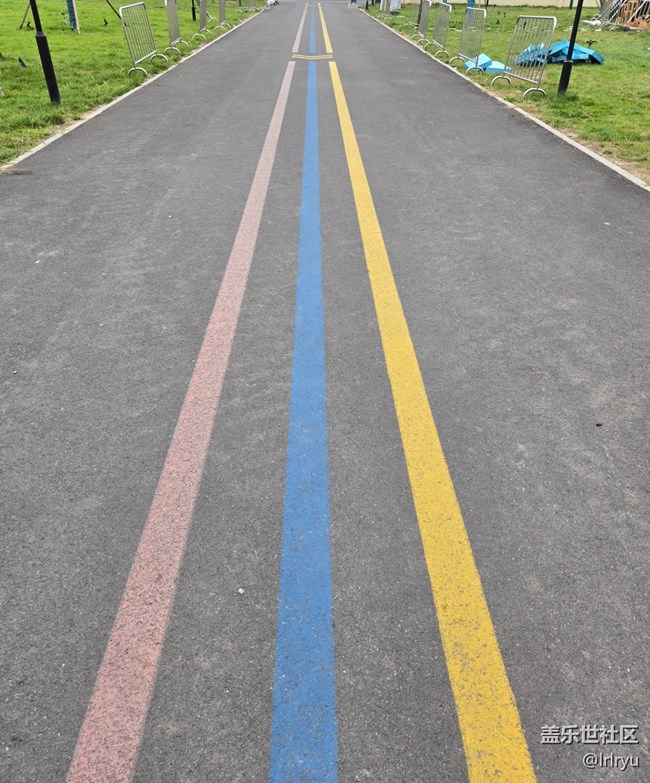 【捕捉生活中的對(duì)比色】多彩生活