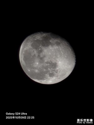 【小團(tuán)圓】嫦娥玉盤，靜謐而深邃